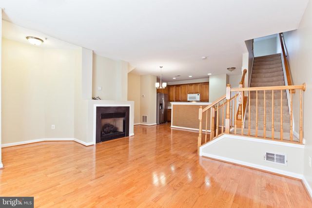 409 CAMERON STATION BLVD, Alexandria, VA 22304