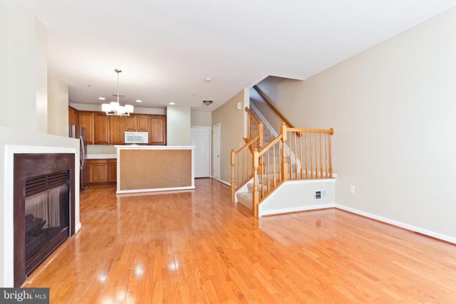 409 CAMERON STATION BLVD, Alexandria, VA 22304