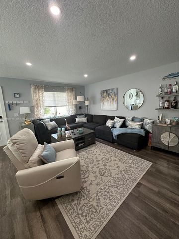 323 Burgundy G G, Delray Beach, FL 33484