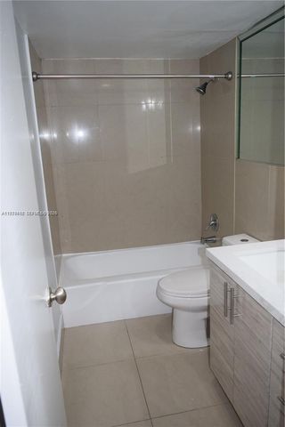 301 Golden Isles Dr 302, Hallandale Beach, FL 33009