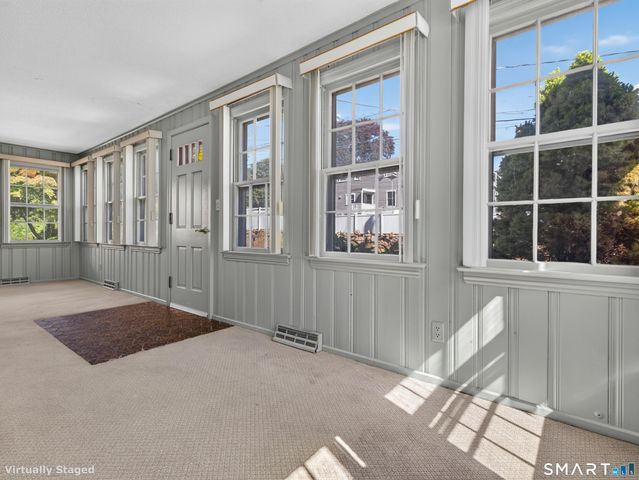 3 Brookside Avenue, Old Lyme, CT 06371