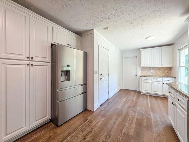 3332 Oak Grove Road, Loganville, GA 30052