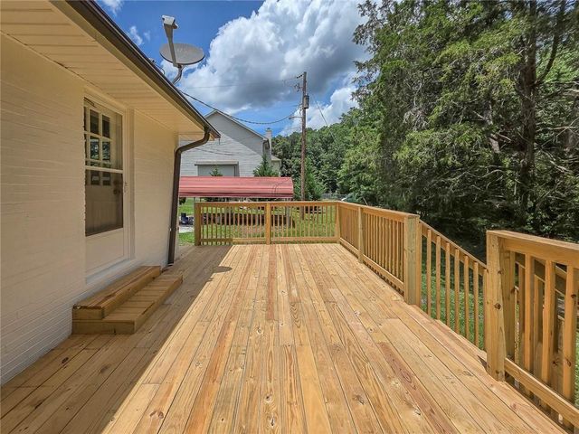 3332 Oak Grove Road, Loganville, GA 30052