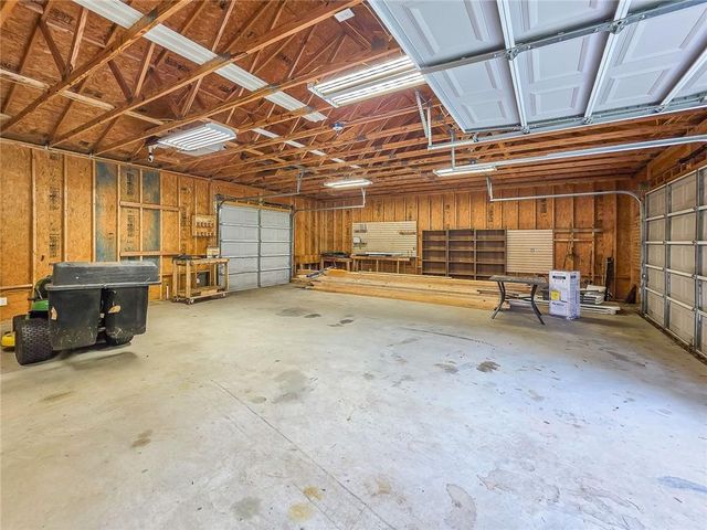 3332 Oak Grove Road, Loganville, GA 30052