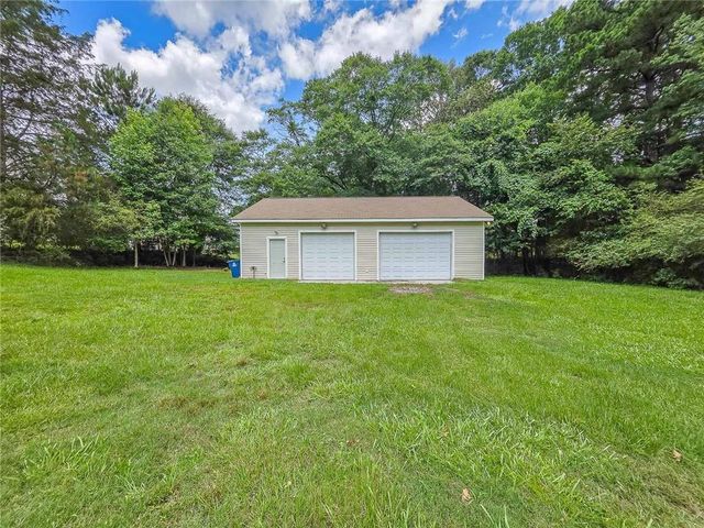3332 Oak Grove Road, Loganville, GA 30052