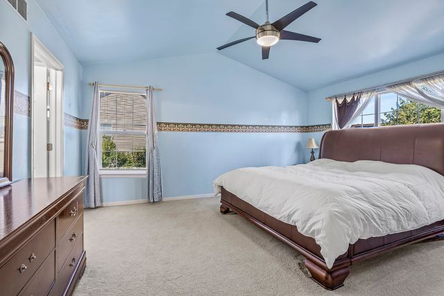 25226 Balmoral Drive, Shorewood, IL 60404