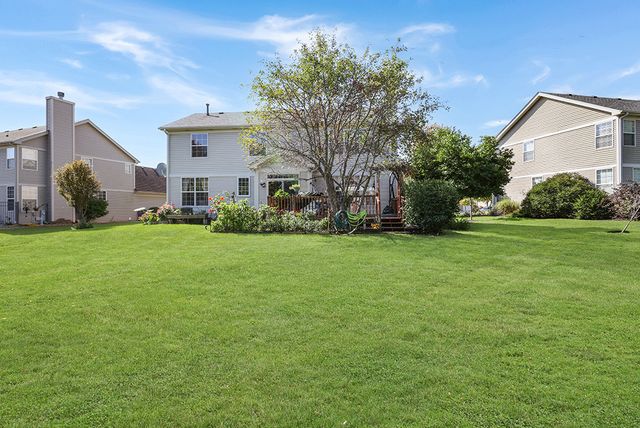 25226 Balmoral Drive, Shorewood, IL 60404