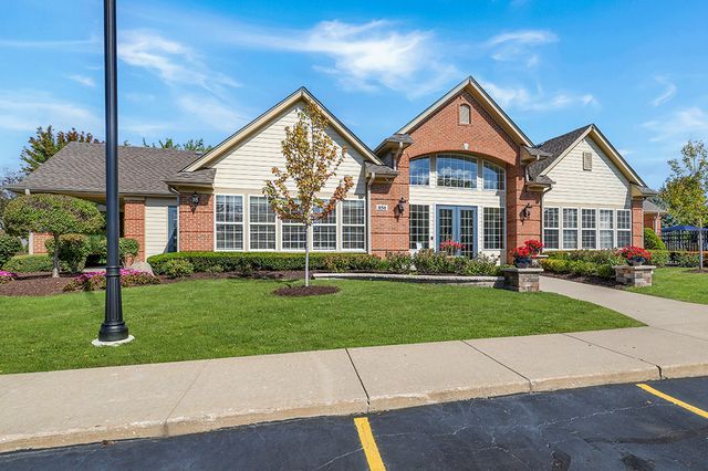 25226 Balmoral Drive, Shorewood, IL 60404