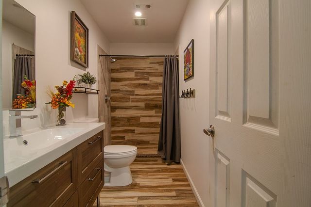 304 Johnston Boulevard, Waxahachie, TX 75165