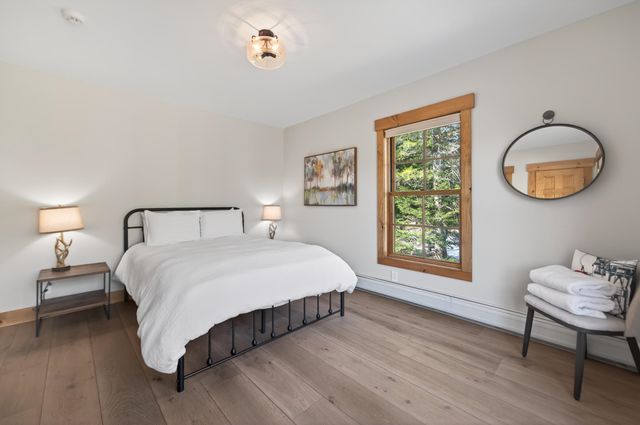3 Slopeside Road, Dover, VT 05356