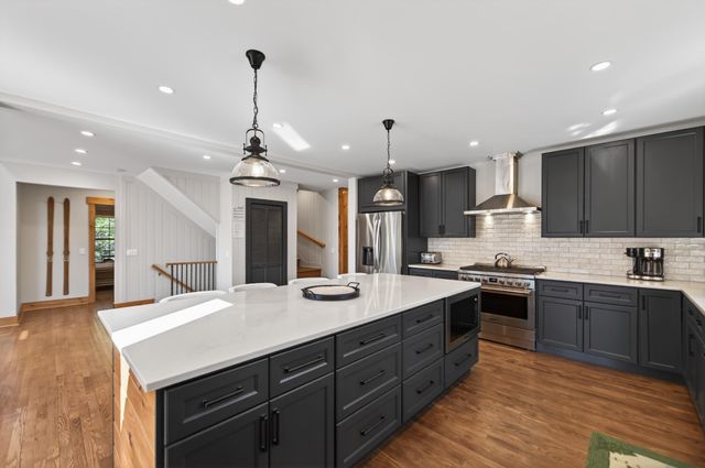 3 Slopeside Road, Dover, VT 05356