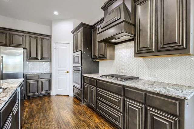 1246 Wedgewood Drive, Forney, TX 75126