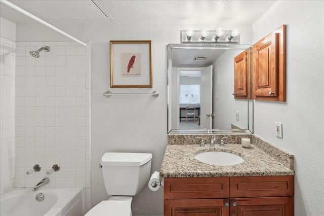 5642 Cedar Creek Drive, Benbrook, TX 76109