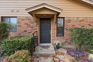 5642 Cedar Creek Drive, Benbrook, TX 76109