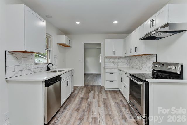 961 Clanton Road, Charlotte, NC 28217