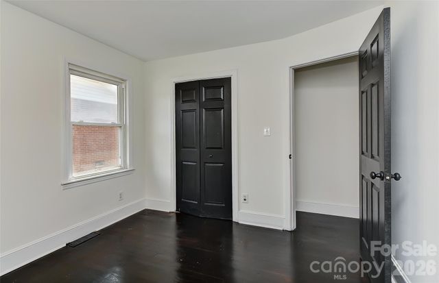 961 Clanton Road, Charlotte, NC 28217