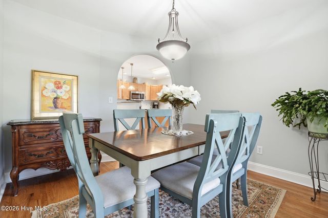 140 NE 18th Street, Oak Island, NC 28465