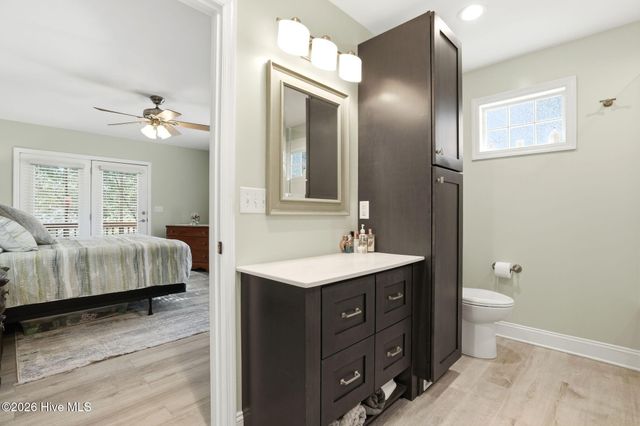 140 NE 18th Street, Oak Island, NC 28465