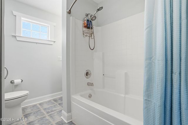 140 NE 18th Street, Oak Island, NC 28465