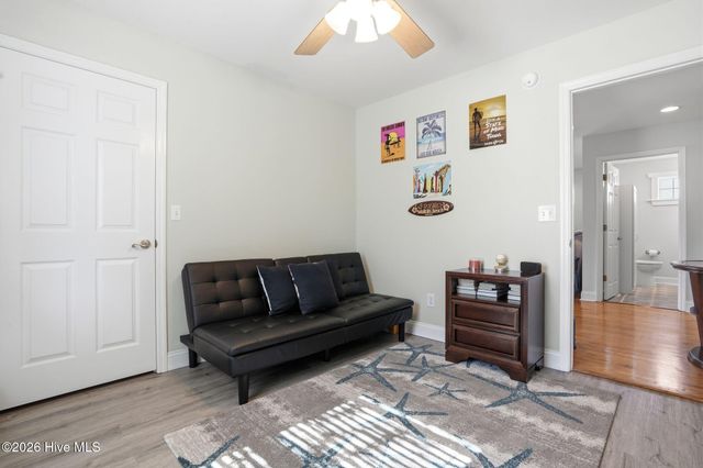 140 NE 18th Street, Oak Island, NC 28465