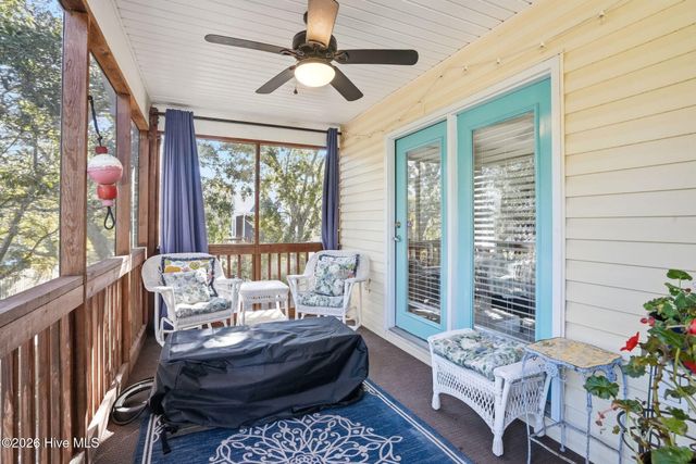 140 NE 18th Street, Oak Island, NC 28465