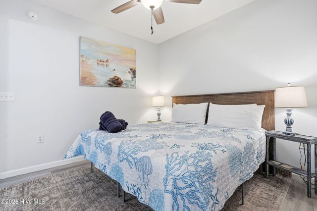 140 NE 18th Street, Oak Island, NC 28465