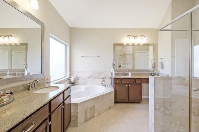 12255 Oxford Crescent Circle, Houston, TX 77082