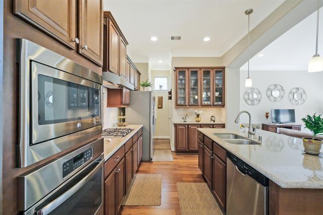 12255 Oxford Crescent Circle, Houston, TX 77082