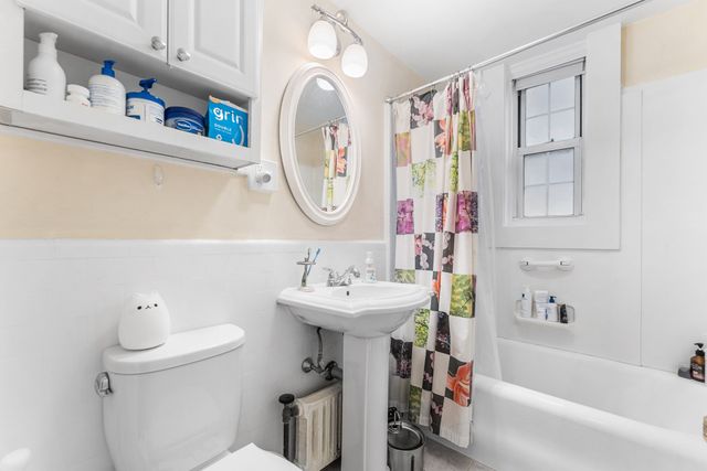 1454 Beacon St 241, Brookline, MA 02446