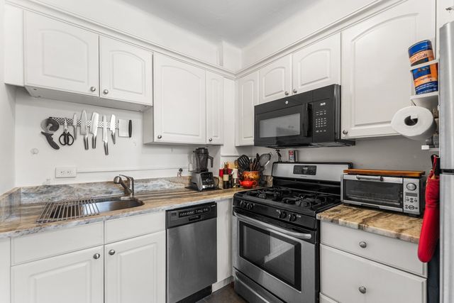 1454 Beacon St 241, Brookline, MA 02446