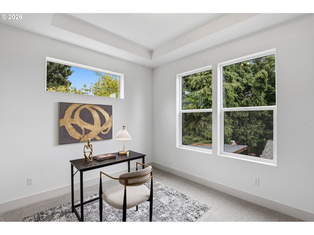 4058 Se Long St, Portland, OR 97202