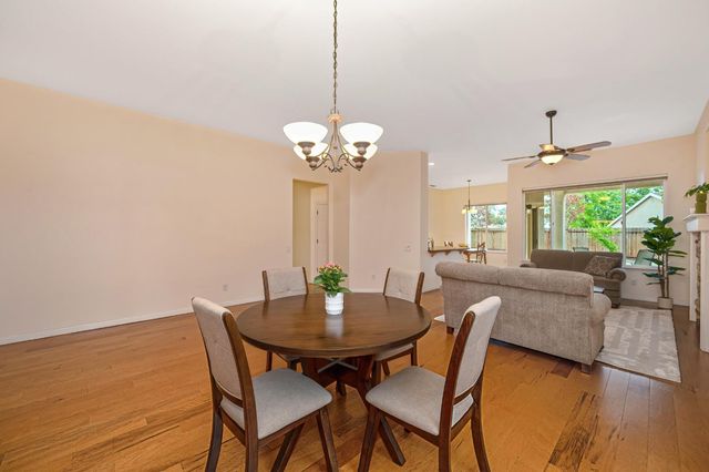 4117 Tahoe Vista Dr, Rocklin, CA 95765