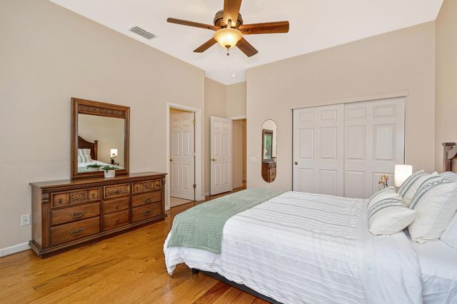 4117 Tahoe Vista Dr, Rocklin, CA 95765