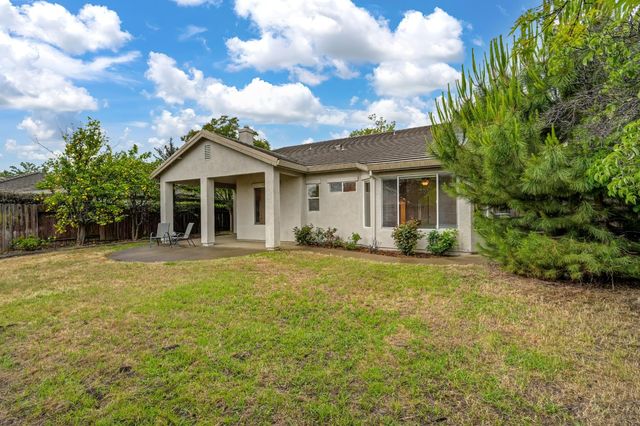 4117 Tahoe Vista Dr, Rocklin, CA 95765