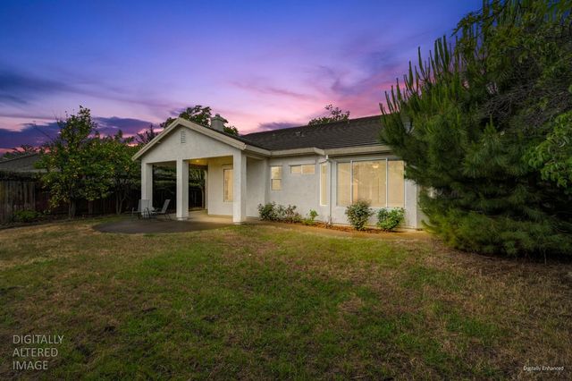 4117 Tahoe Vista Dr, Rocklin, CA 95765