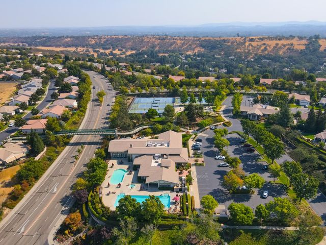 4117 Tahoe Vista Dr, Rocklin, CA 95765