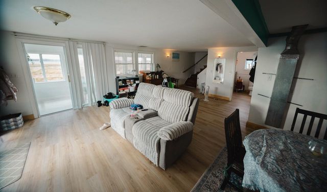 27 Perkins Avenue, Hampton, NH 03842