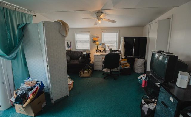 27 Perkins Avenue, Hampton, NH 03842