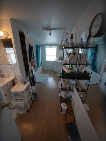 27 Perkins Avenue, Hampton, NH 03842