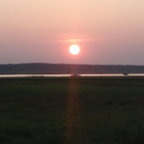 27 Perkins Avenue, Hampton, NH 03842