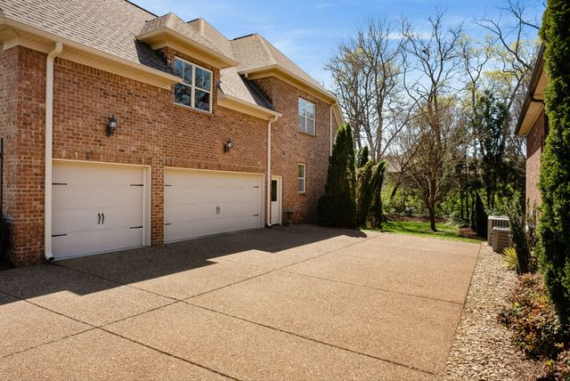 1058 Alice Springs Cir, Spring Hill, TN 37174