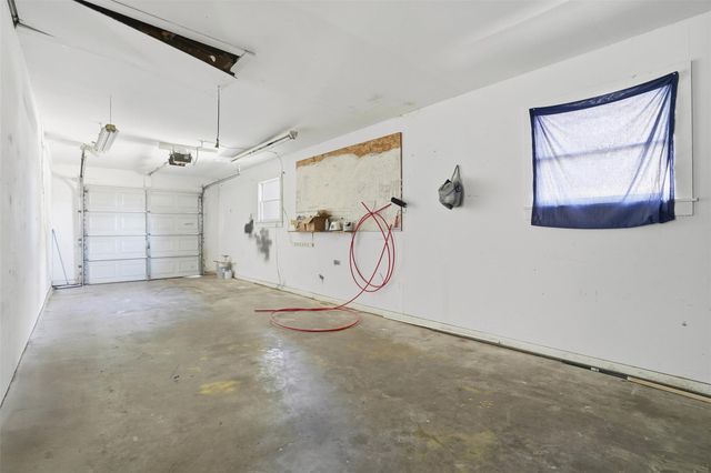 612 Sunset Lane, La Marque, TX 77568