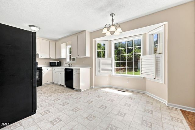 204 Dustin Drive, Benson, NC 27504