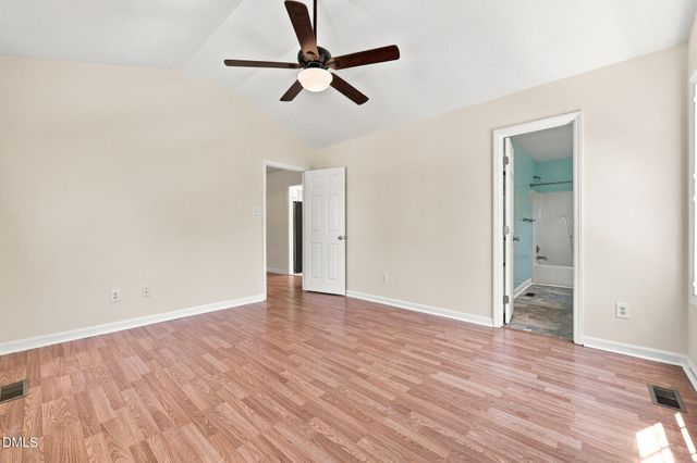 204 Dustin Drive, Benson, NC 27504