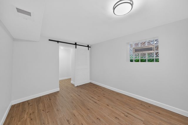 5755 W Eddy Street, Chicago, IL 60634