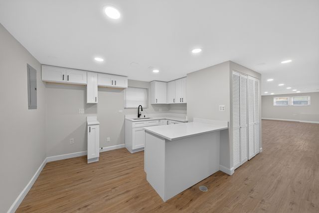 5755 W Eddy Street, Chicago, IL 60634