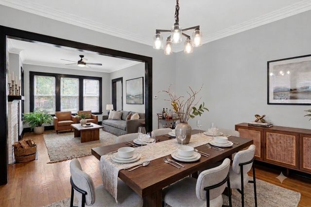 5755 W Eddy Street, Chicago, IL 60634