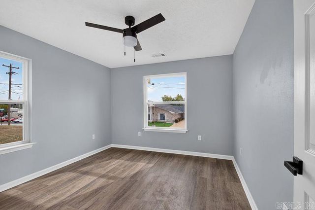 305 S Main, Benton, AR 72015