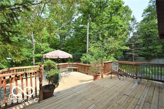 9105 Kinlock Drive, Indianapolis, IN 46256