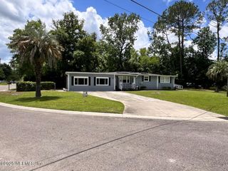 5350 NEWCOMBE Road, Jacksonville, FL 32209